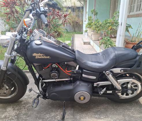 HARLEY-DAVIDSON DYNA FAT BOB 